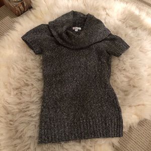 Short Sleeved Sweater with Cowl Neck